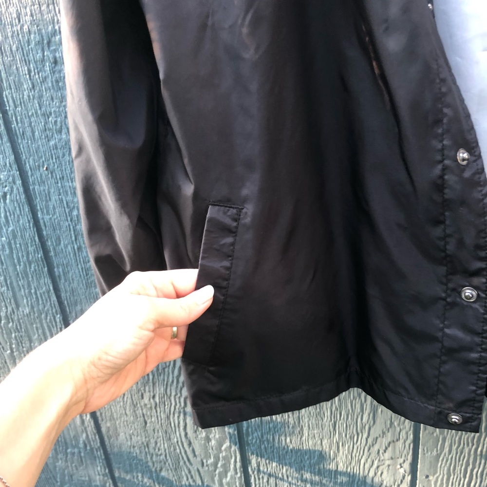 Neff Windbreaker - Picture 5 of 7